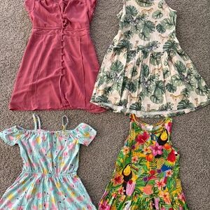 GIRLS DRESSES (set of 4)